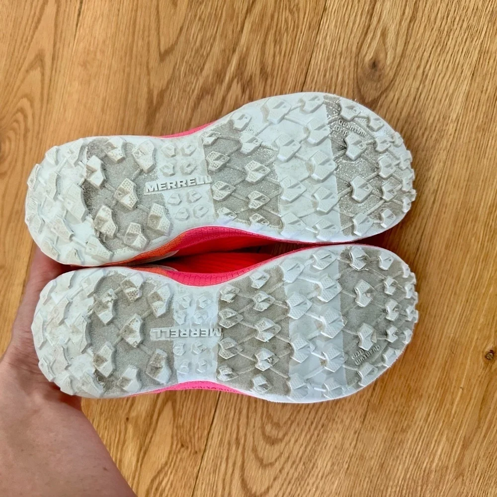 Merrell Kids Agility Peak KDZ Hiking Boot Shoe (Little Kids) in Pink/Orange - Picture 10 of 11